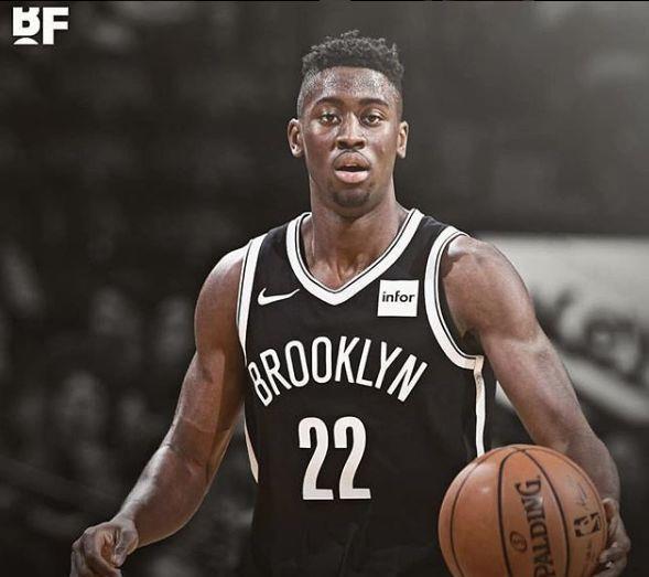 开云体育-持续失利引发热议！，蒂姆在篮网比赛中重返赛场观众掌声雷动(蒂姆参加美网吗)