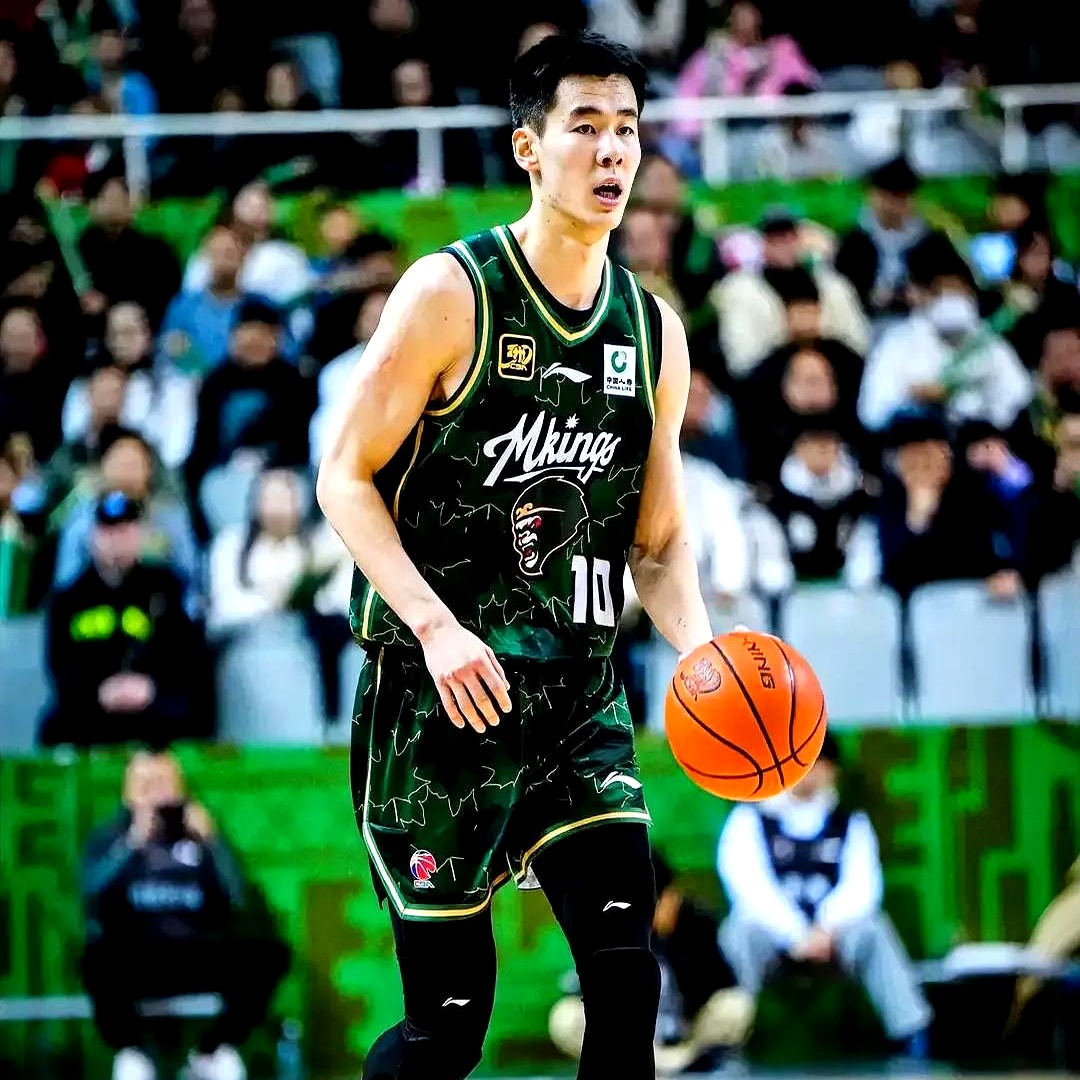 开云体育-CBA常规赛赛程吃紧；夏洛特黄蜂赛前伤情更新；管理层满意；球队文化再被提及的简单介绍