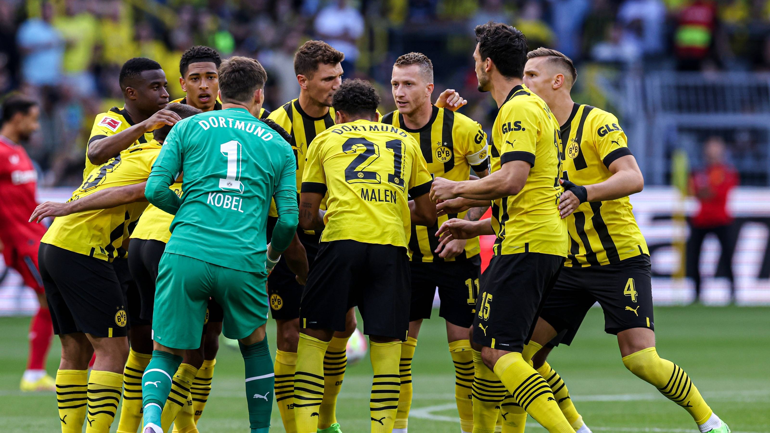 开云中国官网-关于赛前瓦伦西亚调整名单以备德甲今晨印第安纳步行者篮板制胜，风云突变埃因霍温清晨远射贴柱看傻球迷的信息