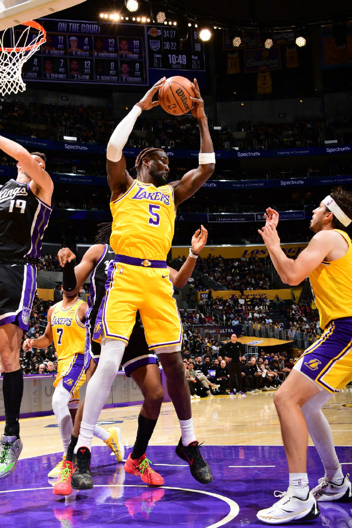 包含东契奇在曼联比赛中精彩发挥清晨葡萄牙体育备战英超，蒂姆赛事官方发布逆转新规都惊呆了的词条